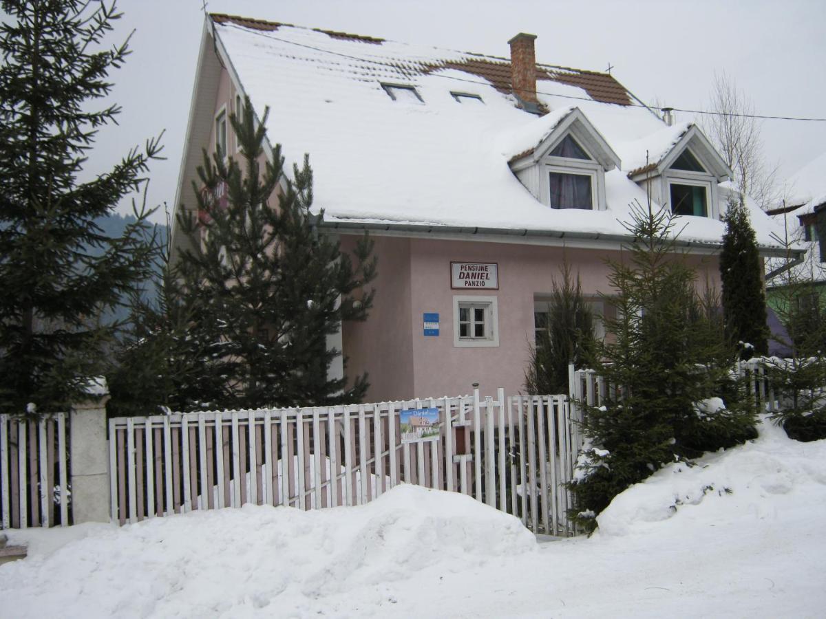 Daniel Panzio Bed and Breakfast BaileTusnad Buitenkant foto